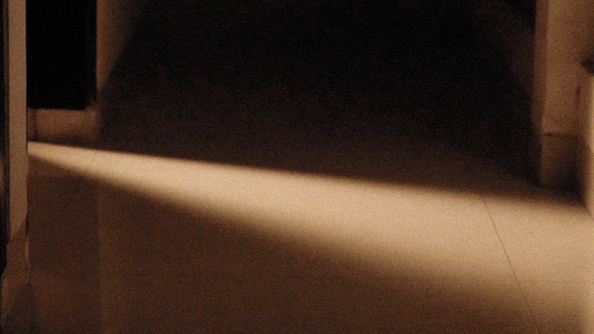 A NARRATOR IN THE SILENT NIGHT