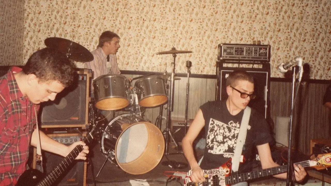 Green Blah! The History of Green Bay Punk Rock: The First Ten Years or So