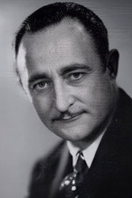 Harry E Lang