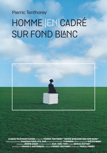 Homme Cadré sur Fond Blanc